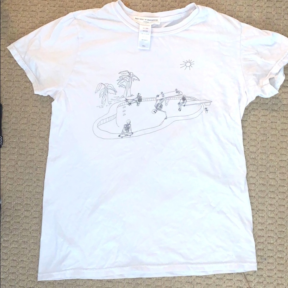 urban outfitters t shirt